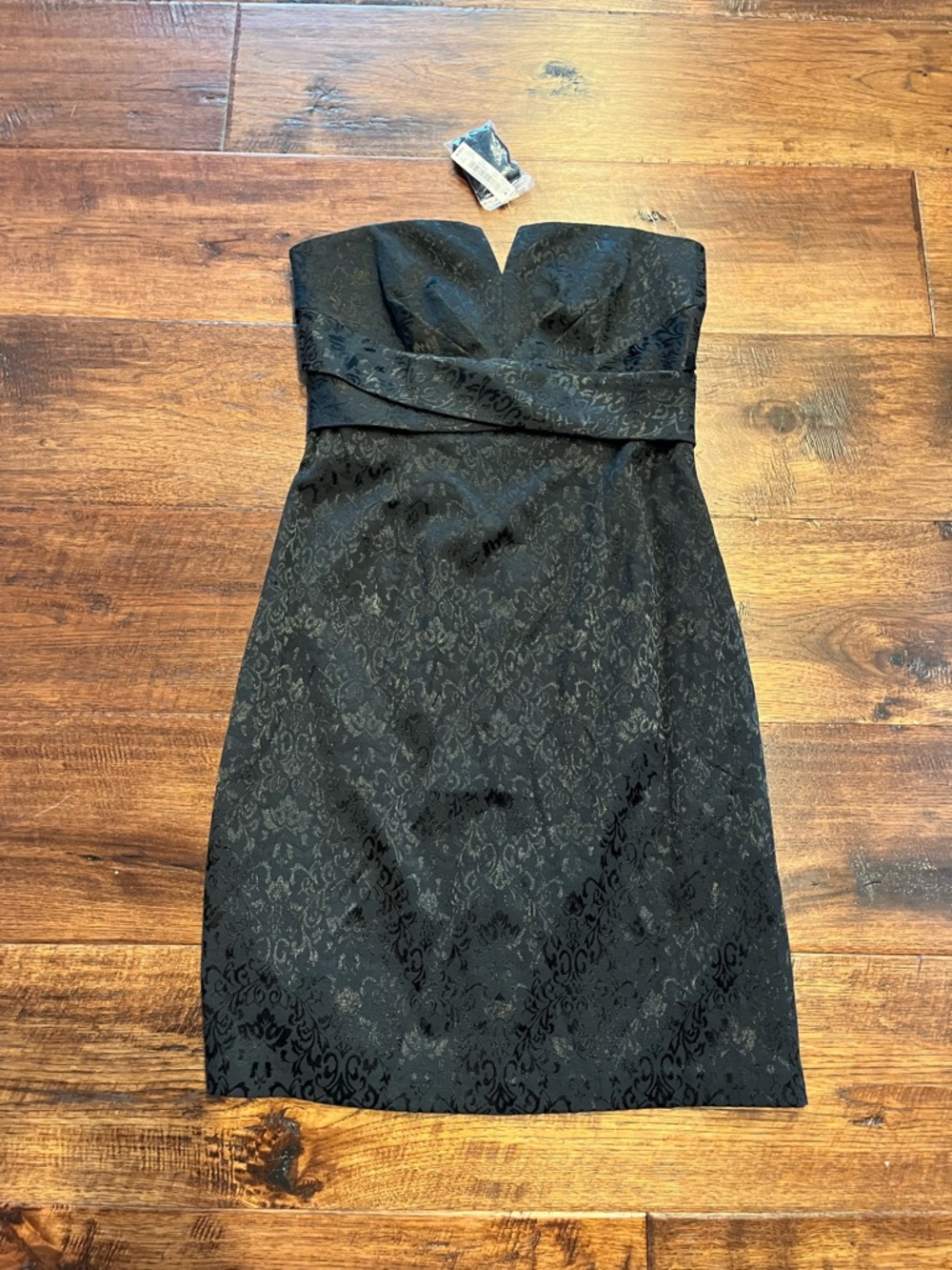 NWT! BLACK PRINT STRAPLESS COCKTAIL PARTY DRESS. SIZE 6 BLACK HOUSE WHITE MARKET
